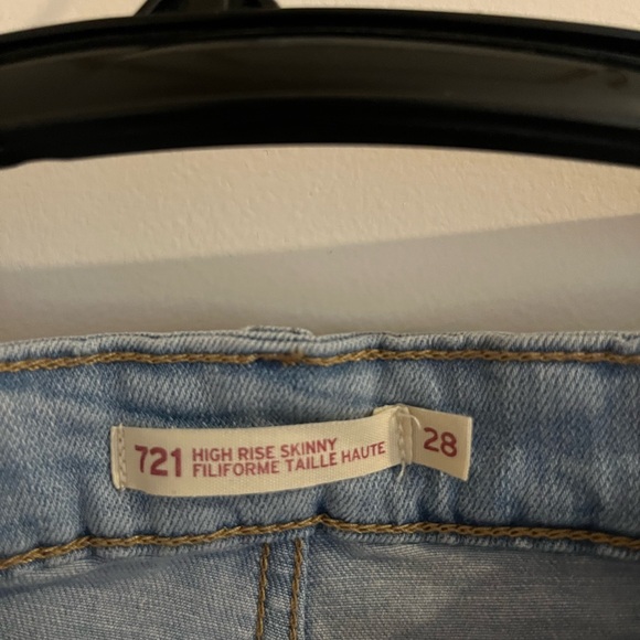 Levis 721 High Rise Skinny - Picture 3 of 3
